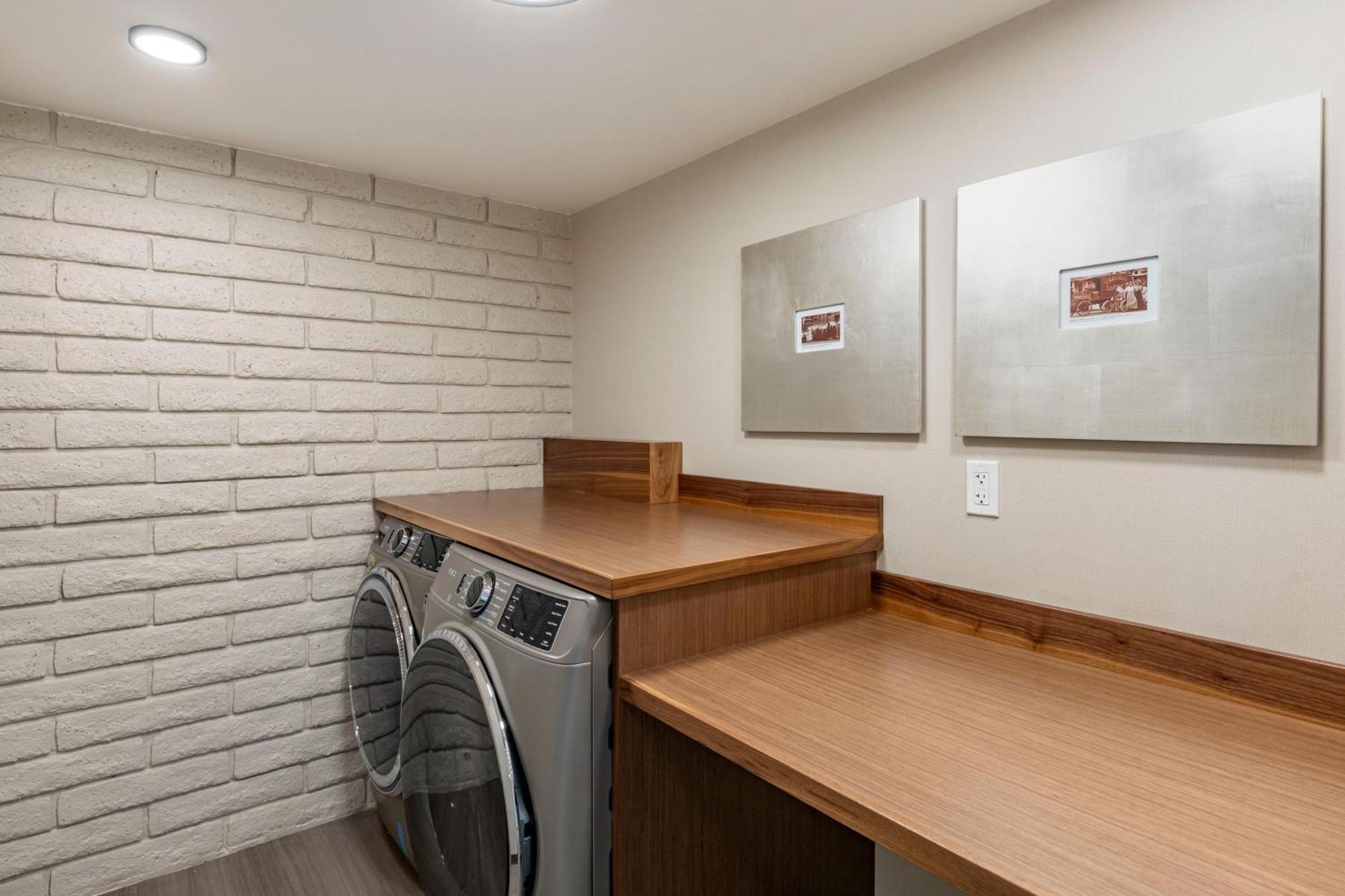 The Gibson Hotel Great Falls, Ascend Hotel Collection Extérieur photo